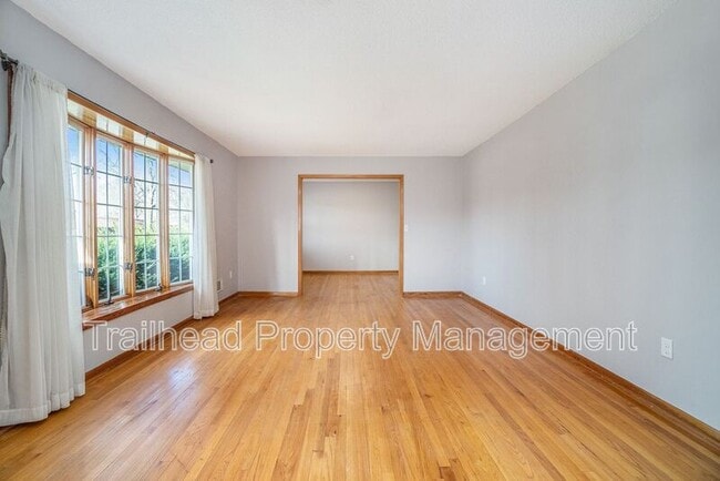Building Photo - 1706 NE 77th St