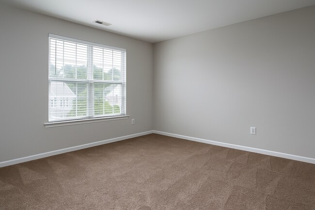 Building Photo - Beautiful 3 Bedroom, 2.5 Bath Home with Lo...