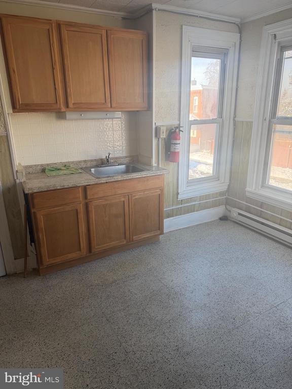 Building Photo - 730 W Lafayette St