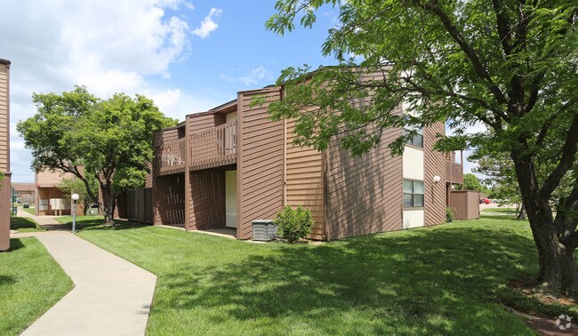 The Place Apartments Wichita, KS Apartment Finder