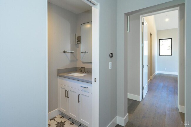 Building Photo - 3842 Horizon View Way