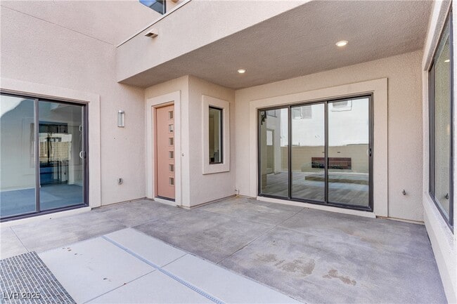 Building Photo - 10312 Jade Point Dr