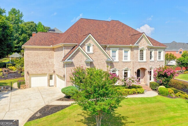 Building Photo - 8910 Pinehurst Cove