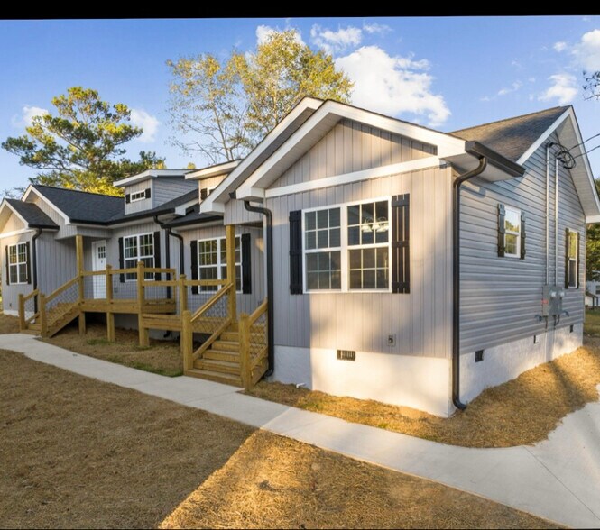 Building Photo - 809 Willeve Dr