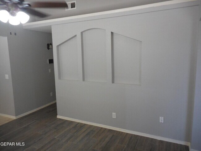 Building Photo - 14301 Desert Orchid Dr