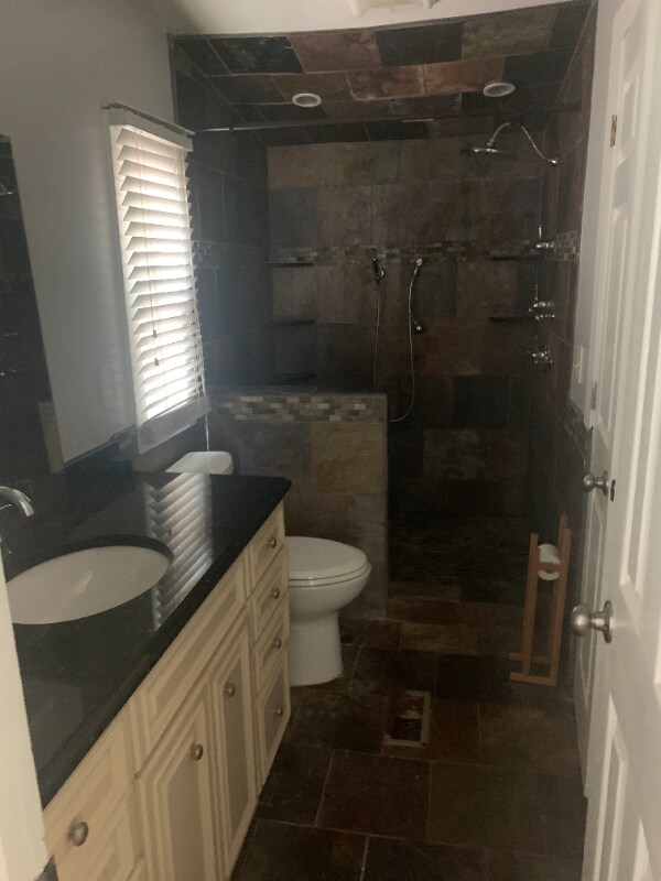 Building Photo - 102 Blackwood Ct