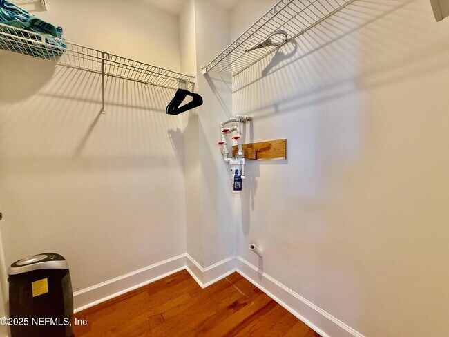 Building Photo - 315 S Ocean Grande Dr