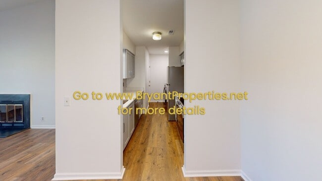 Building Photo - Donelson - Airport - Percy Preist Lake Area