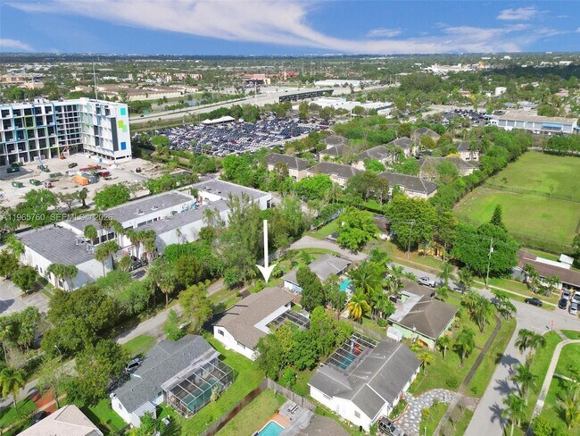 Building Photo - 4330 NW 8th St