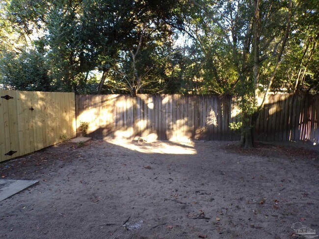 Building Photo - 6322 Harvard Ct