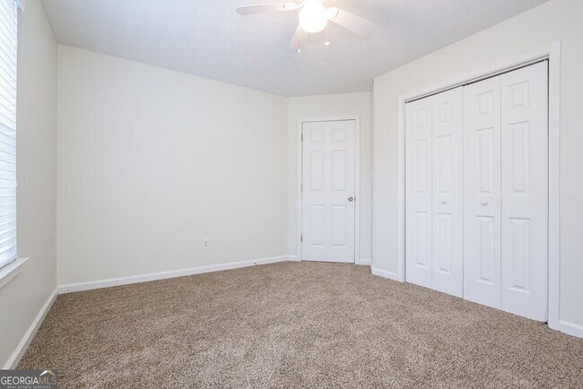Building Photo - 3512 English Oaks Dr NW