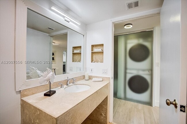 Building Photo - 276 Crandon Blvd