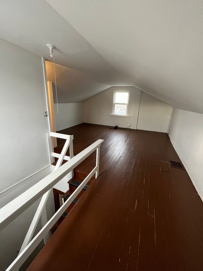 Building Photo - beec1307