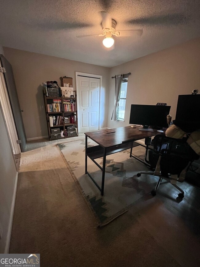 Building Photo - 315 Sunnyside Dr