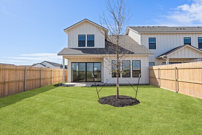 Building Photo - 6716 Abode Ave