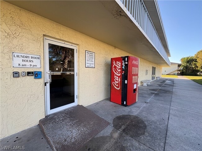 Building Photo - 3325 Arpt Rd S