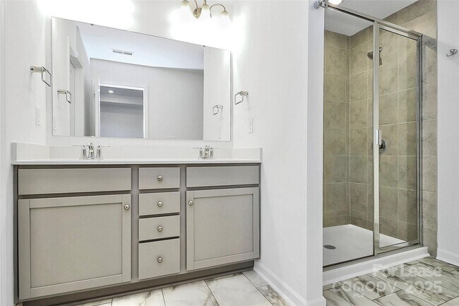 Building Photo - 3649 Secrest Lndg