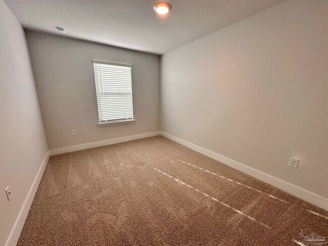 Building Photo - 7067 Cedar Grv Rd