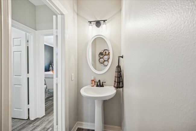 Building Photo - 3010 Gorom Ct