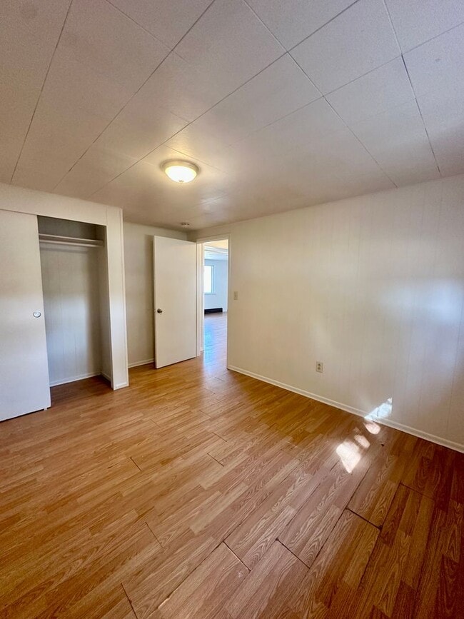 Building Photo - Nice home for rent in Metolius!