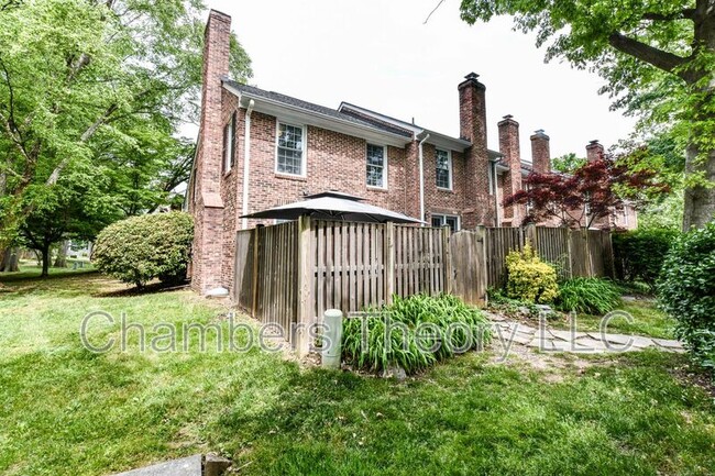 Building Photo - 2536 S Arlington Mill Dr