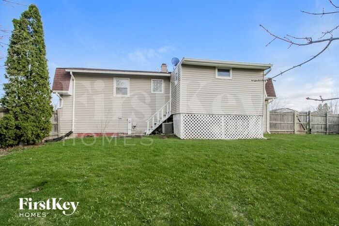 Building Photo - 432 Ardglass Ct