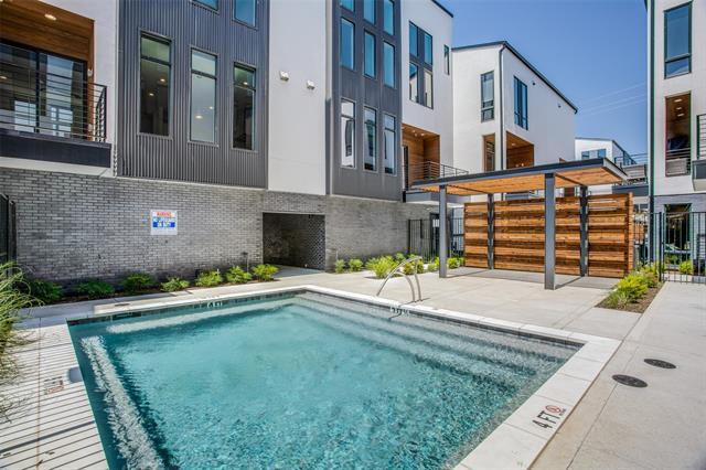 Building Photo - 2180 Bennett Ave