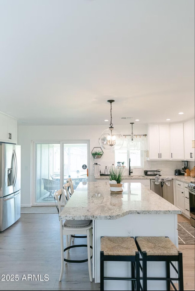 Building Photo - 7715 E Avalon Dr