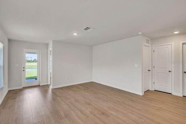 Building Photo - 1468 Harmon Dr