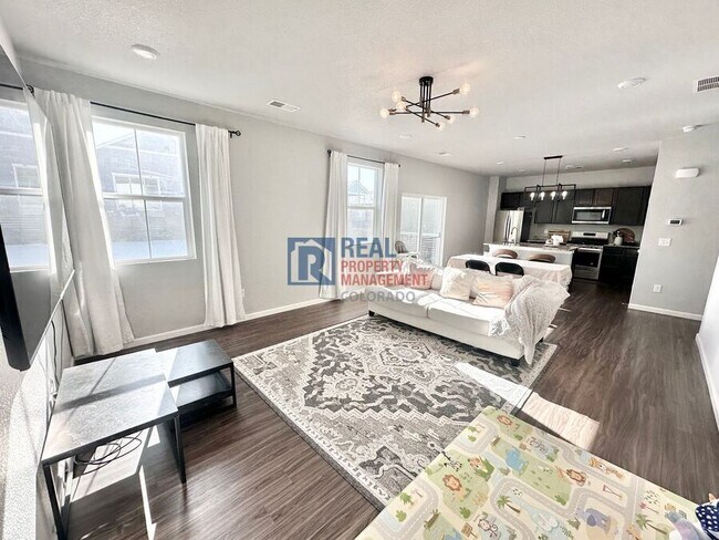 Building Photo - 27086 E Bayaud Ave