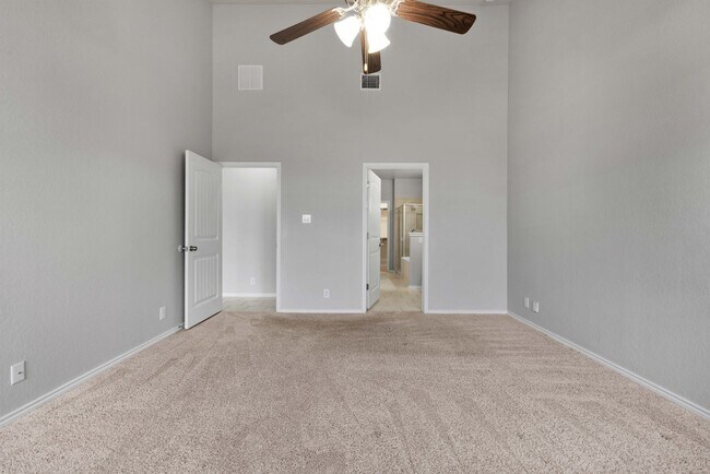 Building Photo - Beautiful 5-Bedroom Home for Rent in Valley Ranch!