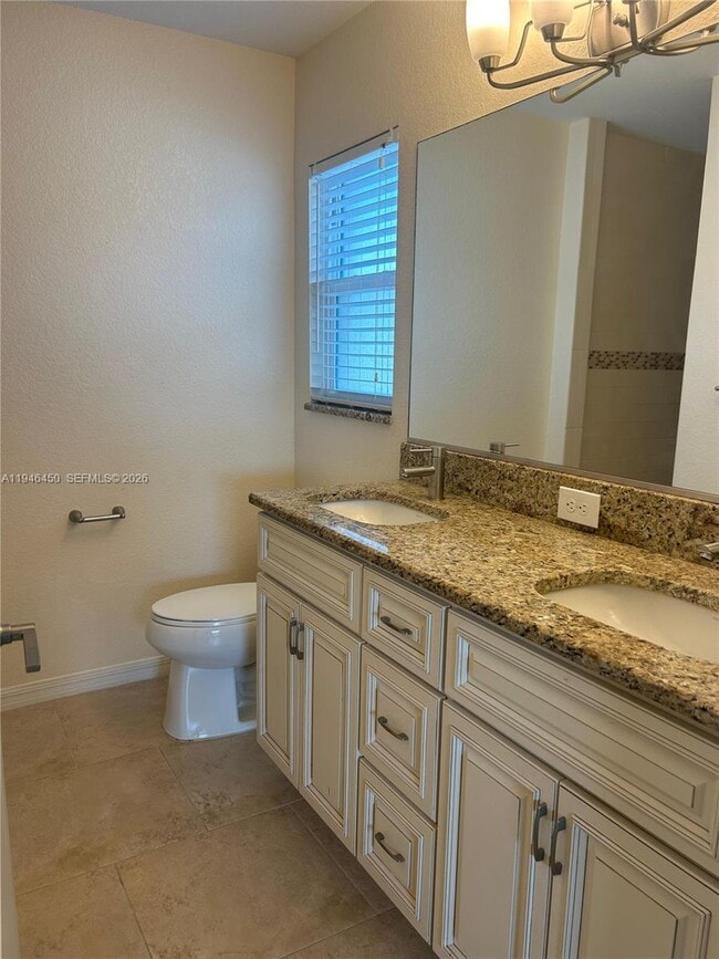 Building Photo - 3152 Point St