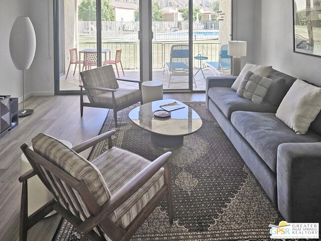 Building Photo - 1249 S La Verne Way