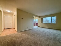 Building Photo - Vintage Upstairs 2 Bedroom With Patio In Hollywood District ~ Near It All! Off Street Parking~ Pe...