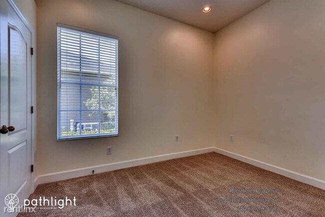 Building Photo - 4 br, 2 bath House - 8331 Lagerfeld Drive