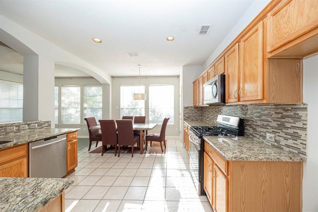 Building Photo - 6405 Calloway Dr