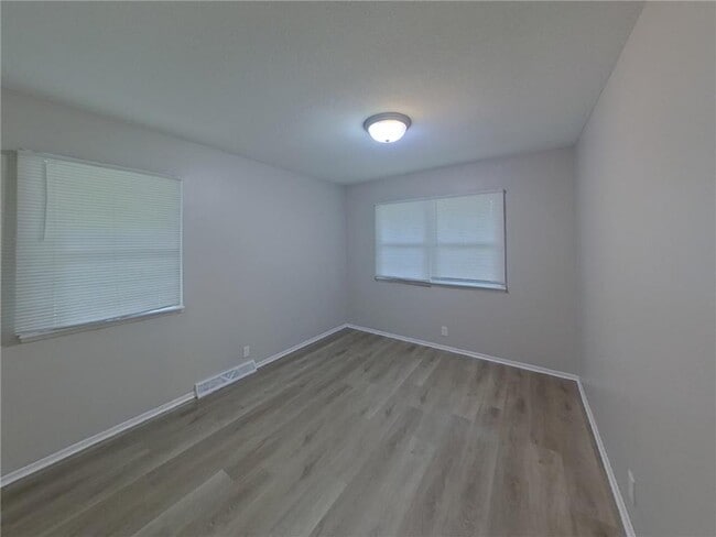 Building Photo - 16358 Crosstown Blvd NW