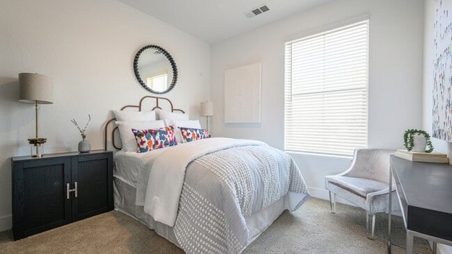 Bedroom 2 (model) - 10956 N Honeysuckle Dr