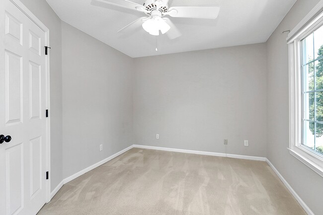 Building Photo - 5916 Downfield Wood Dr