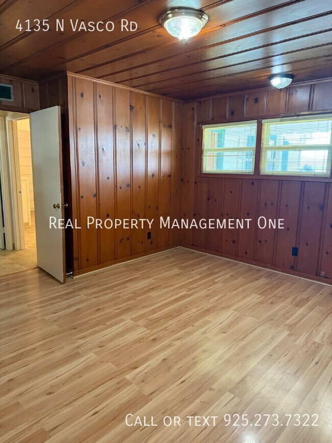 Building Photo - 4135 N Vasco Rd