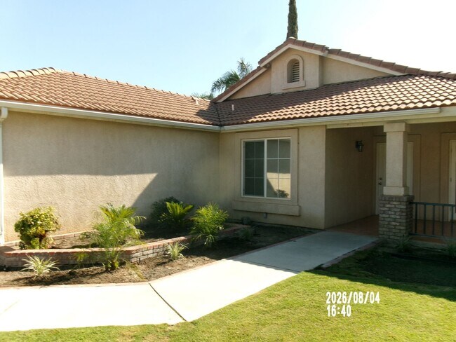 Building Photo - 5319 Silvergate St