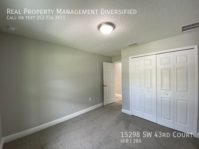 Building Photo - 15298 SW 43rd Ct