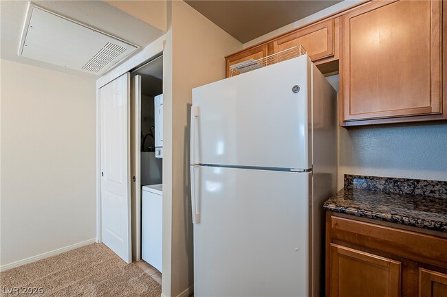 Building Photo - 2111 Jetty Rock Dr