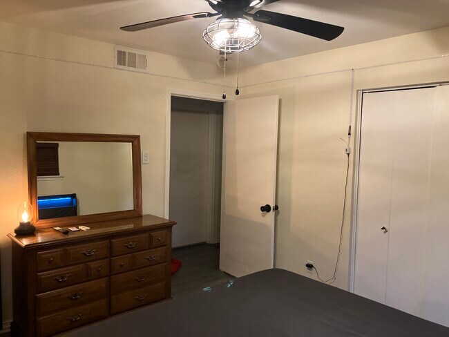 Building Photo - 3873 Rugged Cir