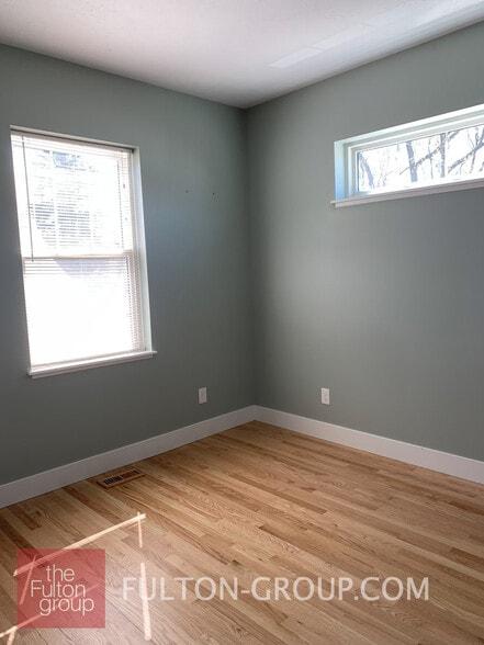 Building Photo - 800 Fulton St E