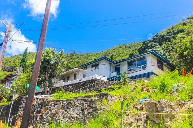 Building Photo - BK-1520