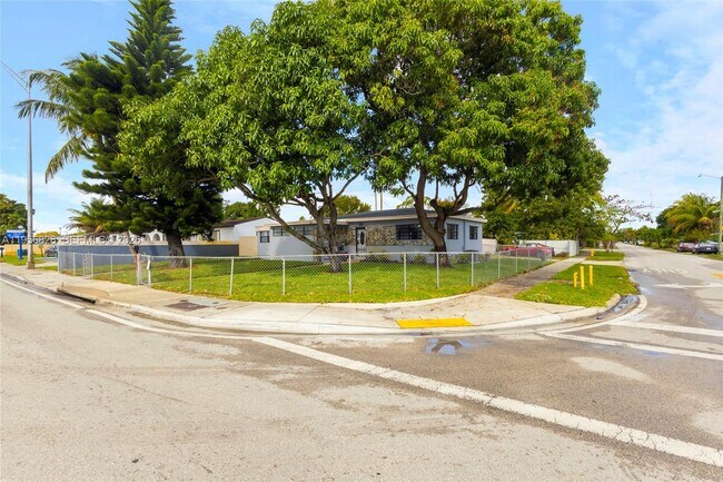 Building Photo - 551 NW 183rd St