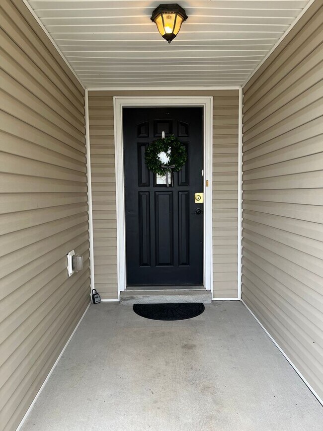 Building Photo - Coming Soon!!!! Super Cute Ranch Home with Easy Access to I24