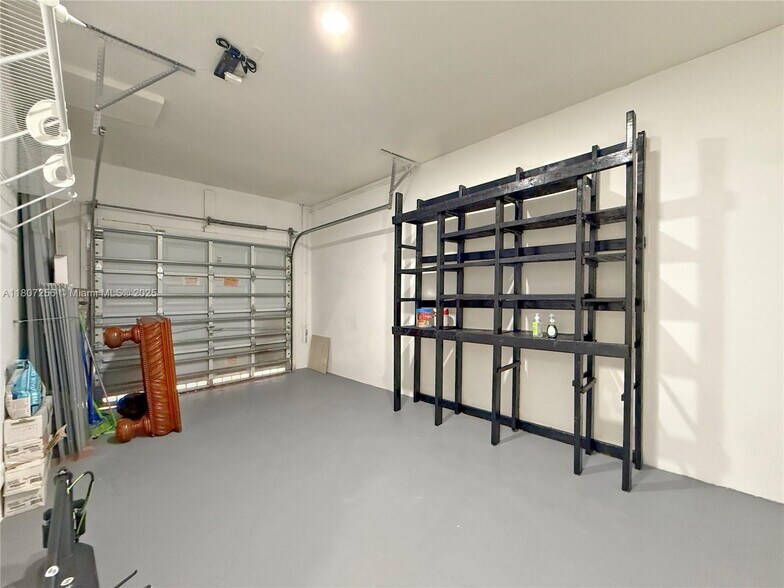 Building Photo - 16562 SW 71st Ter