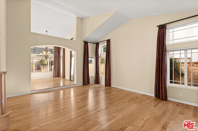 Building Photo - 5666 Silver Valley Ave